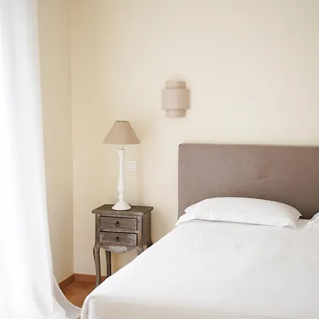 Castellu Hotel 3*