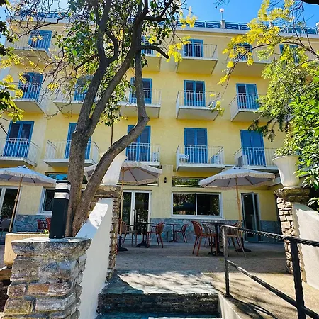 Hotel Castellu