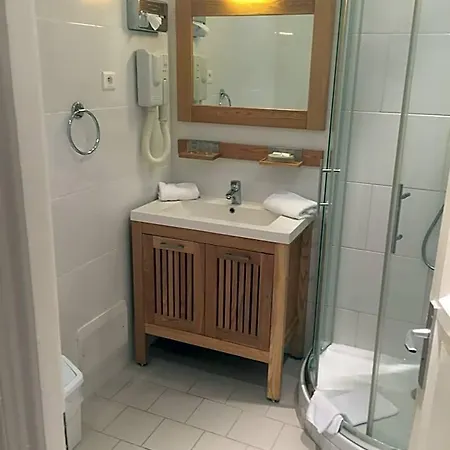 Hotel Castellu 3*