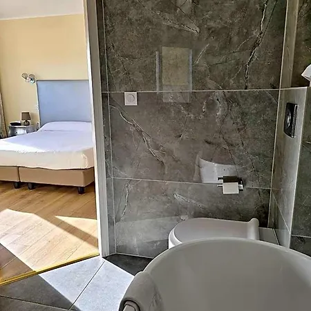 Castellu Hotel 3*