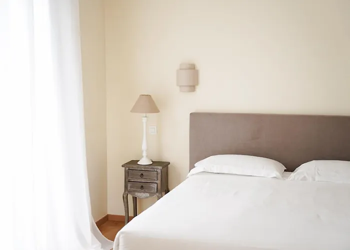 Castellu Hotel 3*